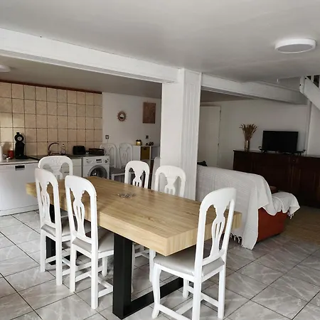 Domaine De Poulharies -merlot Hébergement de vacances